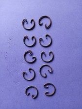 2 X RALEIGH ROMA SCOOTER  PISTON CIRCLIPS NOS 