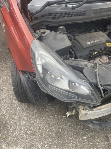 Vauxhall corsa headlight - d, in