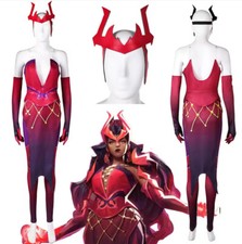 Cosplay Marvel Rivals Wanda