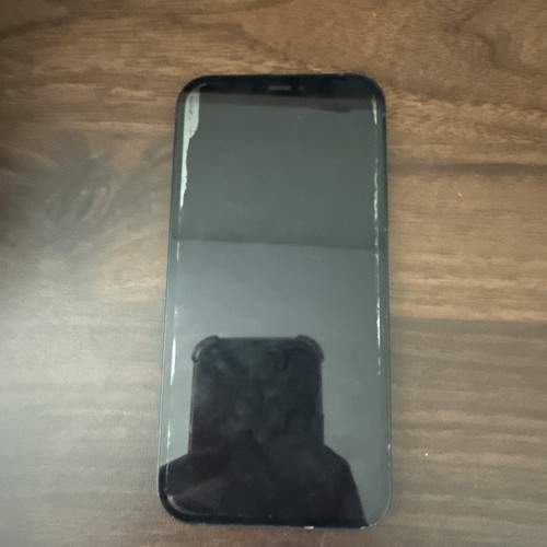 Apple iphone black faulty - apple, -faulty