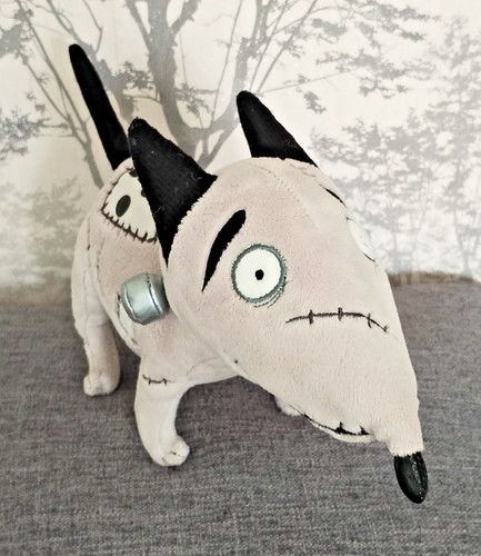 Disney store frankenweenie - disney,