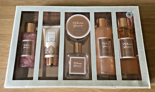 White grace luxury bathing - white,