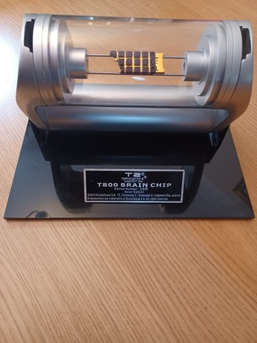Hcg hollywood collectibles - hollywood,