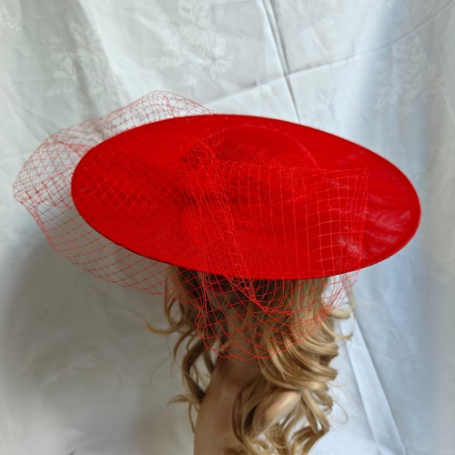 Red veil veiling wide brim - red,