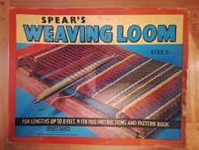 Spear's Vintage Weaving Loom Size 3