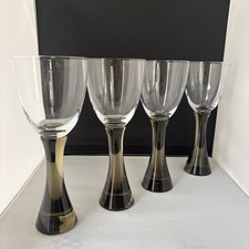 VINTAGE ARTLAND  PRESCOTT  WINE GLASSES HAND BLOWN X4