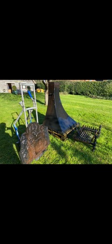 Open fire hood dogs - open,