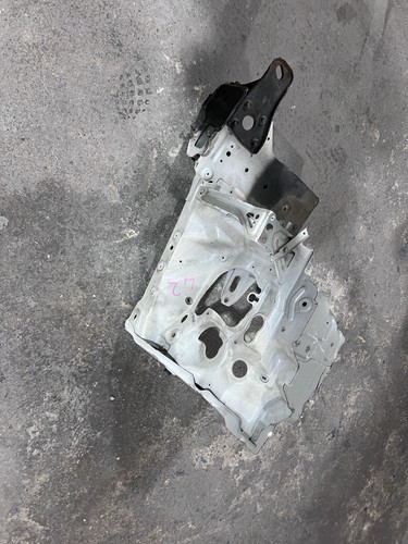 Nissan elgrand e51 - nissan,