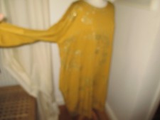 Obsession mustard/gold quirky