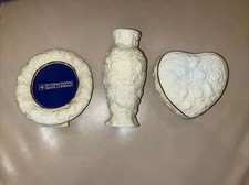 Vanity Desk Set International