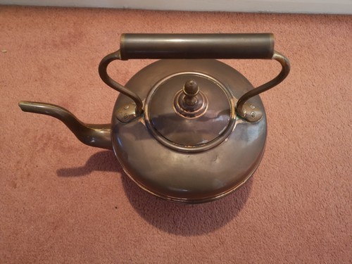 Old copper kettle lovely - old,
