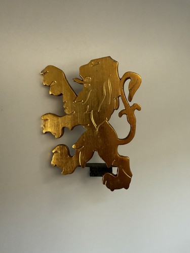 Peugeot genuine lion 104 204 - genuine,