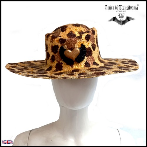 Straw hat leopard - leopard, pattern