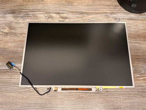 Dell inspiron 9400 - 9400, screen