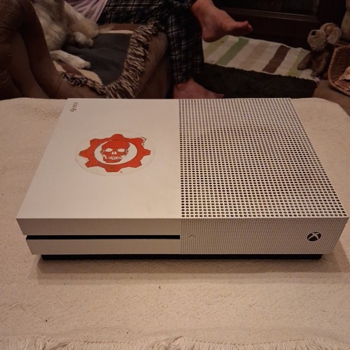 Official white xbox one - white, s