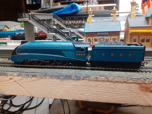 Hornby 2779 class falcon - hornby,