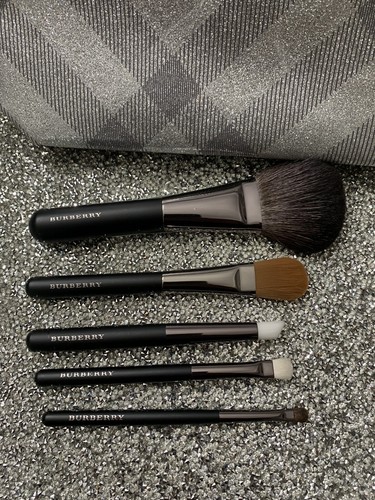 Burberry runway brushes - burberry,