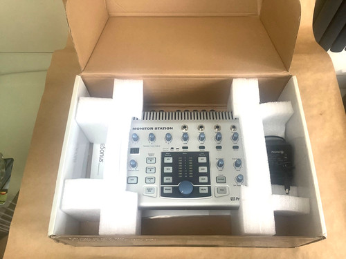 Presonus monitor station - monitor,