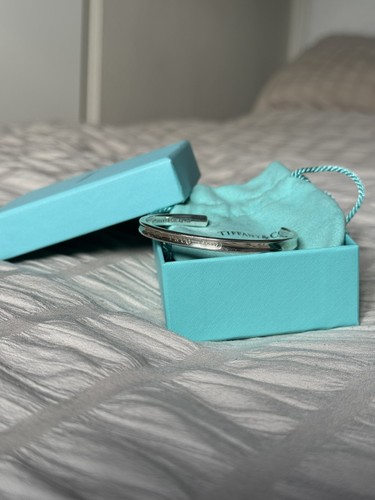 Tiffany 1837 narrow cuff - co,