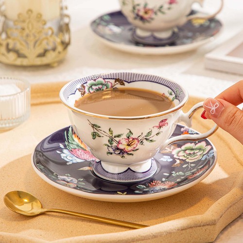 Latte art mug with saucer - latte,