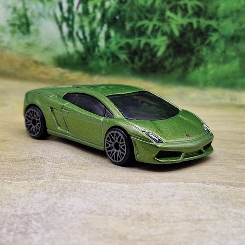 Hot wheels lamborghini - hot,