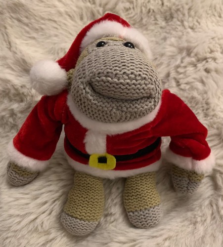 Tips tea monkey wearing - tea,