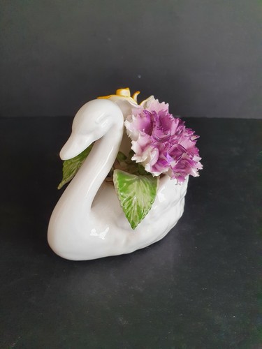 Vintage radnor bone china - china, swan