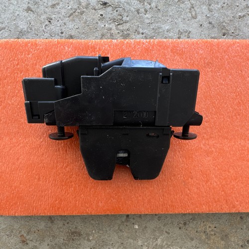 Vauxhall corsa tailgate boot - f,