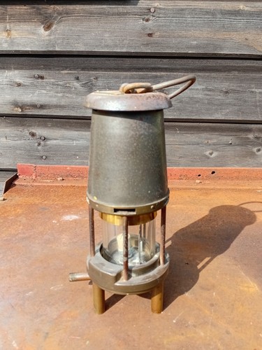 Wolf kiosk lamp brass - wolf,