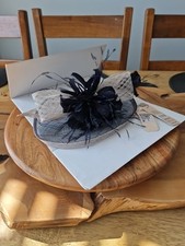 JAQUES VERT  Dark Navy /Taupe Fascinator