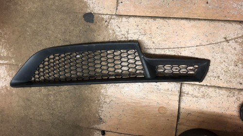 Front left lower bumper - left, grille