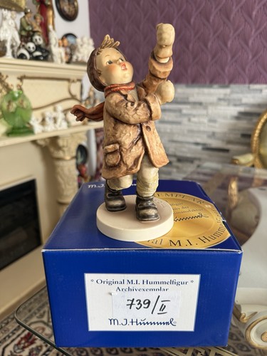 Hummel figurine hum 739 fm8 - 739/ll,