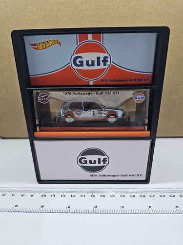 Stand holder for hotwheels - for,