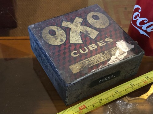 Oxo cubes tin vintage - oxo,