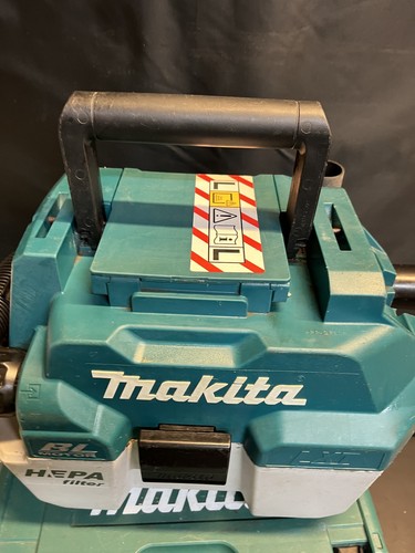 Makita dvc750lzx3 18v class - makita,