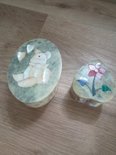 Two beautiful vintage soap - vintage,