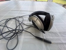 Sennheiser HD595 wired audiophile headphones
