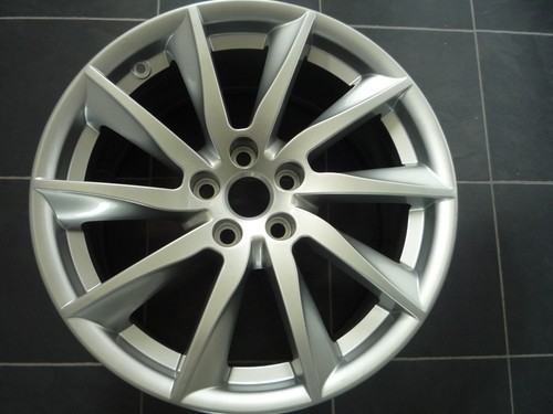 Jaguar vela alloy - vela,