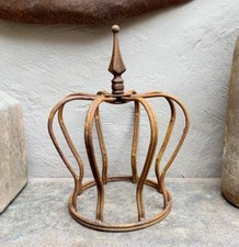 Rusty Iron Crown Garden Metal