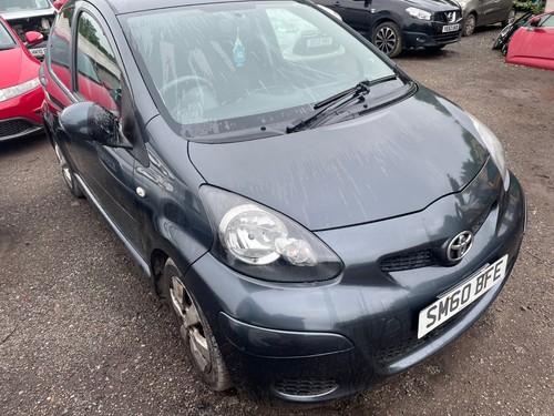 Toyota aygo grey door - toyota,