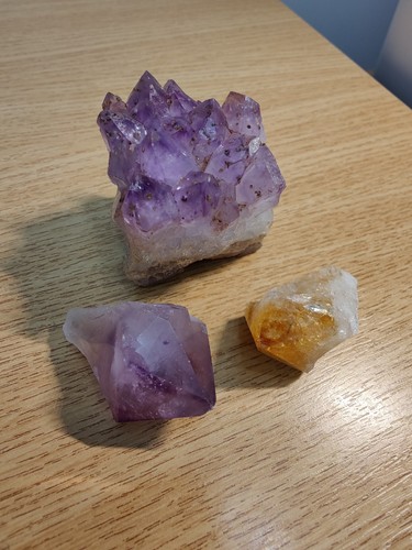 Amethyst quartz crystal - quartz,