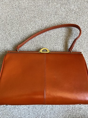 Mid century widegate london - mid,