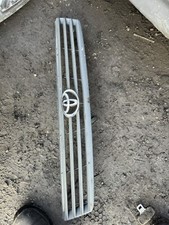 toyota hiace front grill grille  53111-26320 1999 - 2006