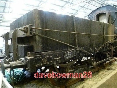 Photo boness tar tank - ,