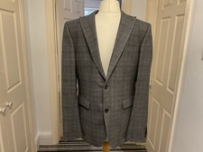 Gent’s NEXT Suit Italian