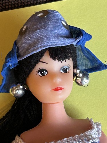 Vintage 1960s or 1970s - 🧡,
