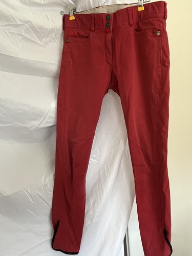 Red equestrian kyra riding - k,