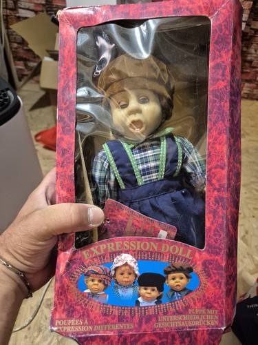Expression doll vintage vinyl - doll,