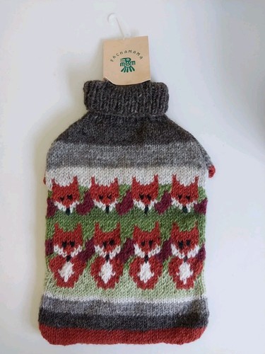 Pachamama skulk foxes hand - of,