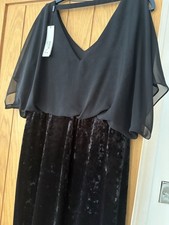 Black Roman Size 16 Dress